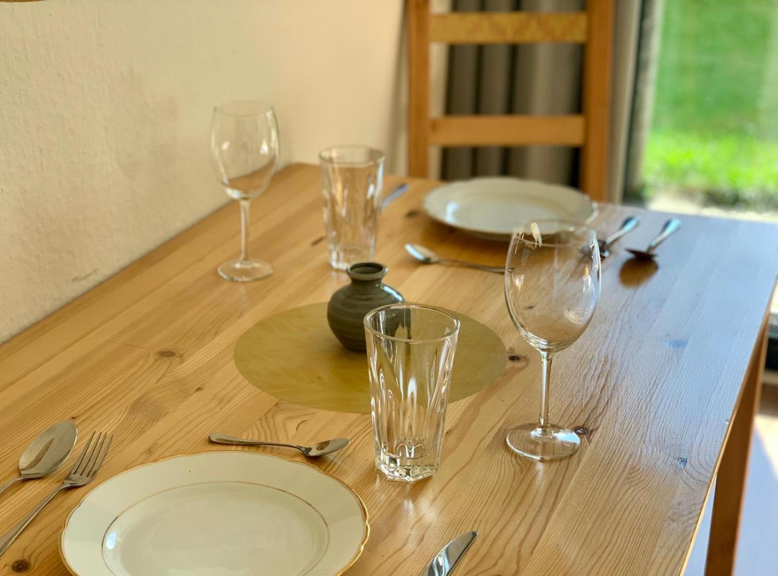 Tt Living Apartment Luebeck I Souterrain Wohnung Mit Terrasse I Naehe Hbf I Kostenlos Parken Esterno foto